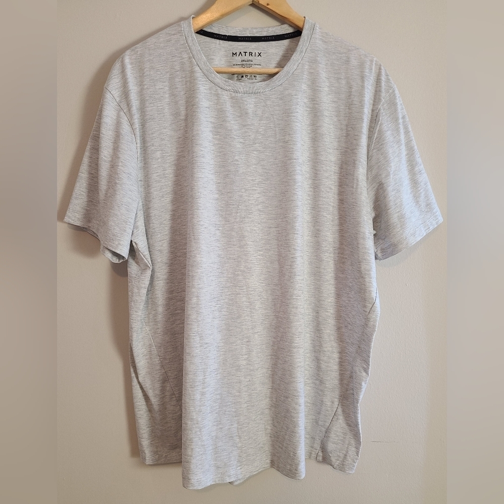 Matrix‎ men's active tee